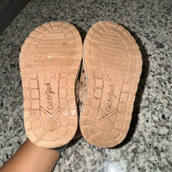 Cat & Jack Toddler Girls Size 5 Zipper Combat Style Boot Rainbow Stars Fur Lined - Picture 6 of 6